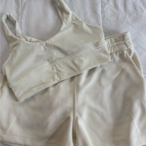Lululemon Softstreme Set